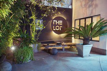 Others 5, The Lot Boutique, Lima