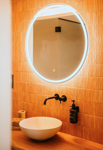Bathroom 2, La Venta de Bodegas Ostatu, Álava