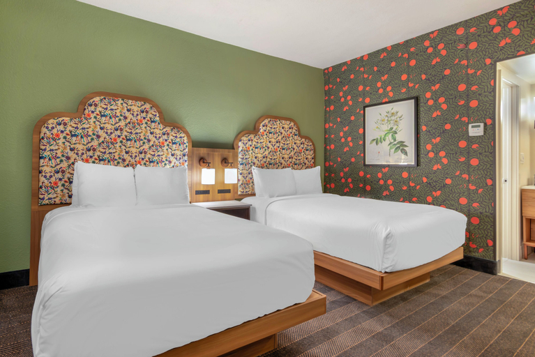 Bedroom 3, Inn at the Peachtrees, an Ascend Collection Hotel, Atlanta