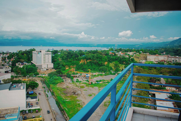 Balcony 4, The Loop Tower Downtown City Centre Comfy 2bR, Cagayan de Oro City