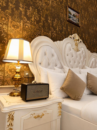 Others 3, Prestige Boutique Nizami str, Baku