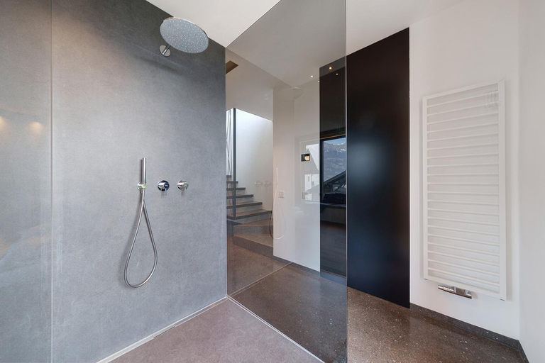 Bathroom 4, Wine Lodge Pratenberg, Bolzano