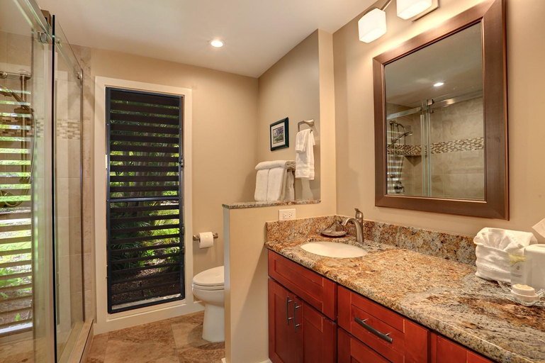 Bathroom 4, Wailea Ekolu 106, Maui