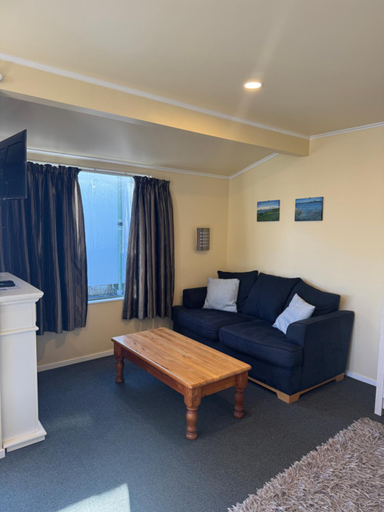 Others 5, Bay Cottages, Kaikoura