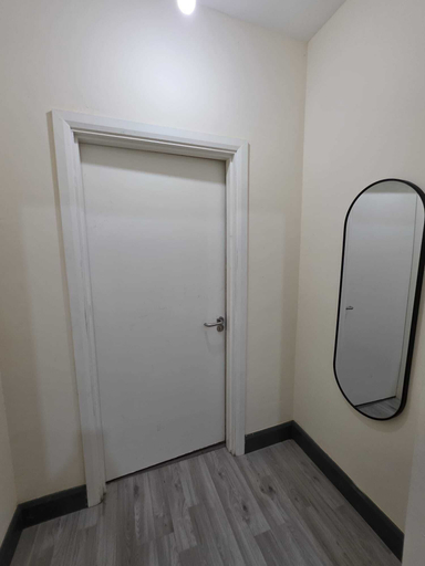 Interior, Shamrock Quay