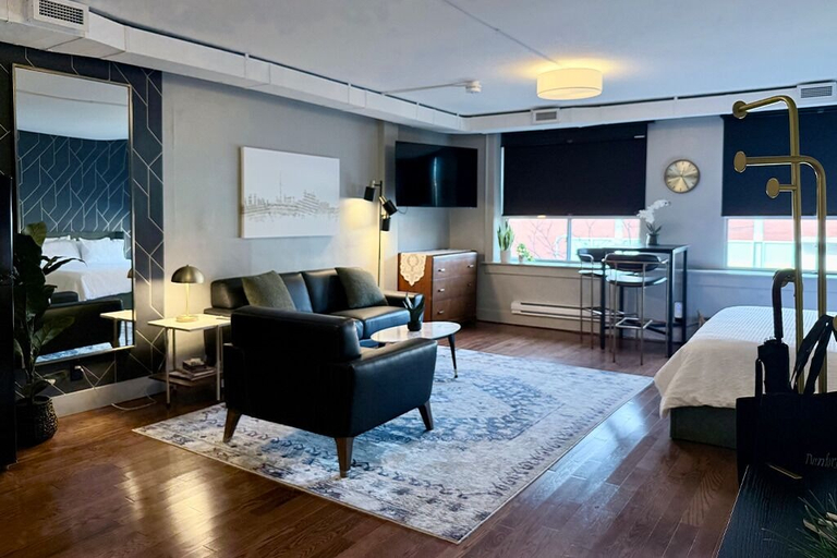 Room 2, Danforth Hotel, Toronto