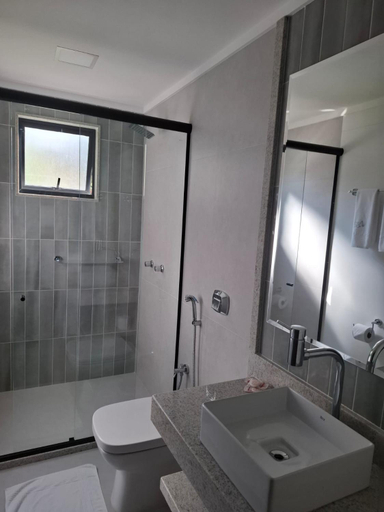 Bathroom, Alpes Hotel, Venda Nova do Imigrante