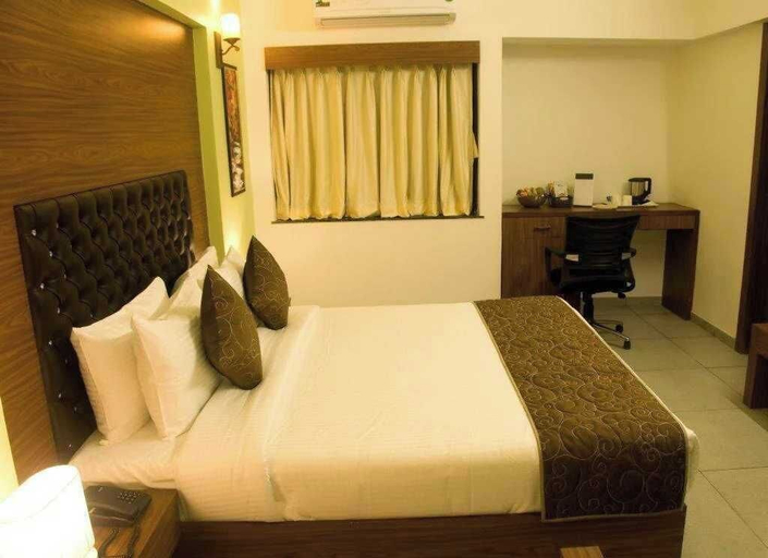 Room 4, Palette The Royal Castle Resort Rajkot, Rajkot