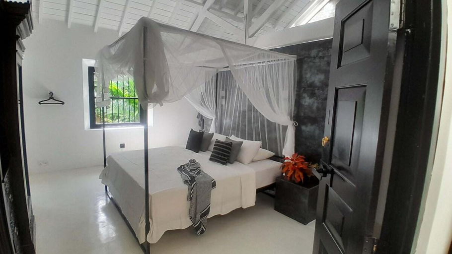 Bedroom 2, 9 Provinces Estate Lux Villa Galle, Akmeemana