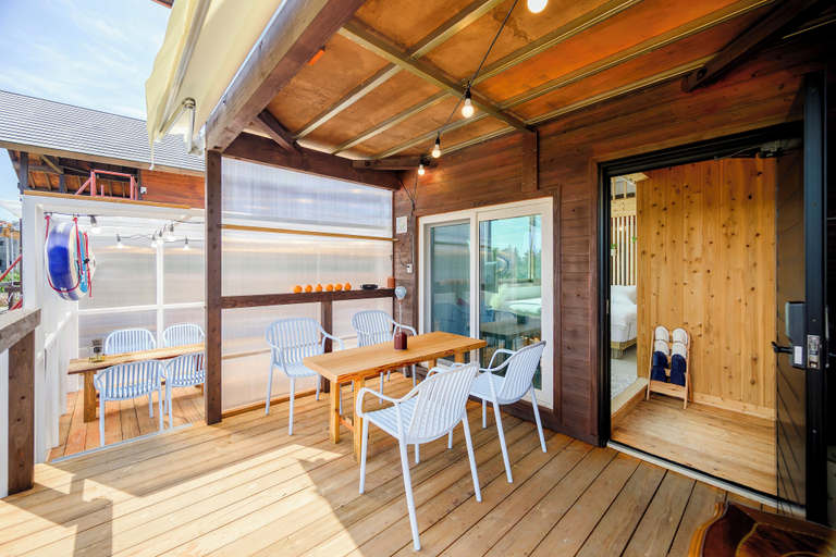 Outdoor dining 2, Deogwon Myeongga, Seogwipo