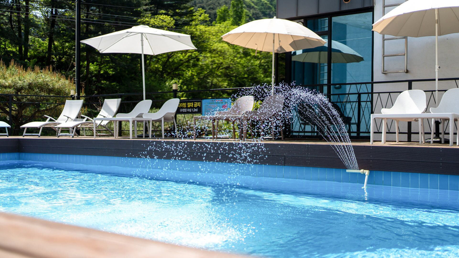 Others 1, Gapyeong Aileen Pension, Gapyeong