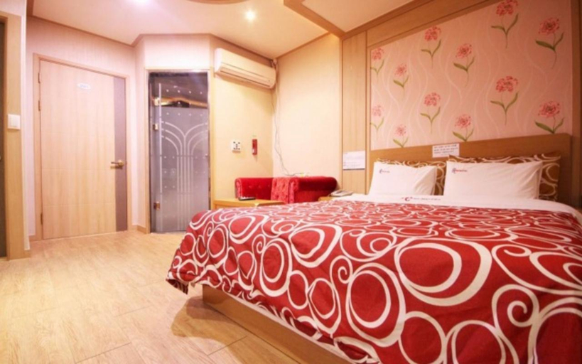 2, Roma Motel, Ganghwa