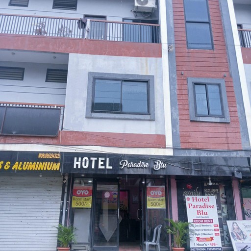 2, Hotel Paradise Blu, Indore