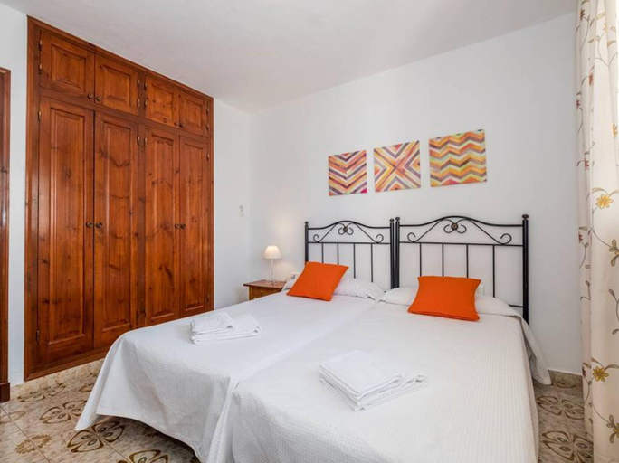 Bedroom 2, Great Son Bou Villa Casa Lucia 3 Bedroom Family Villa Large Spacious Pool, Baleares