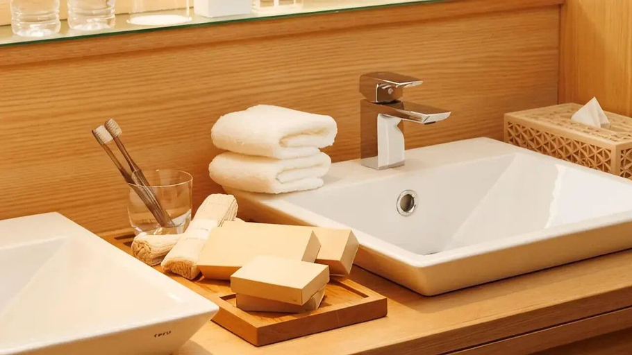 Bathroom 3, Ryoso SUIUNTEI, Asakura