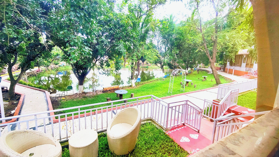 Property grounds 3, Mark & Meadows, Birbhum