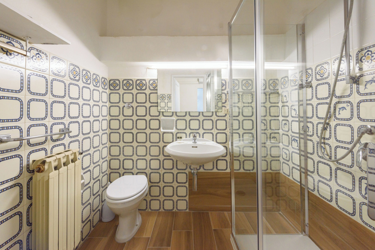Bathroom 3, Lovely Campuccio by Mmega, Florence