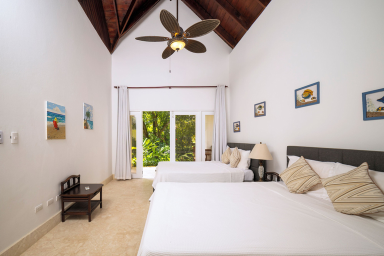 Room 2, Villa Casamare Oceanfront Luxury in SeaHorseRanch, Sosua