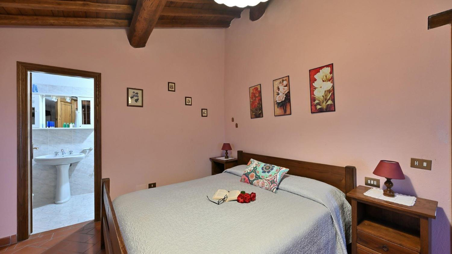 2, Podere Le Coste, Arezzo
