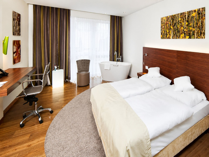 Bedroom 3, Wolfsburg Sandkamp Hotel by Belvilla, Wolfsburg