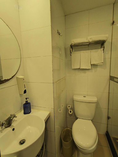 Bathroom 4, Hanting Hotel Beijing Railway Station, Beijing