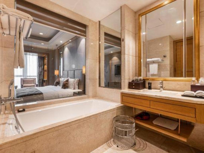 Bathroom, Empark Grand Hotel Hefei Beicheng, Hefei