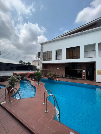 2, Sparklyn Hotels & Suites GRA, Obio/Akp