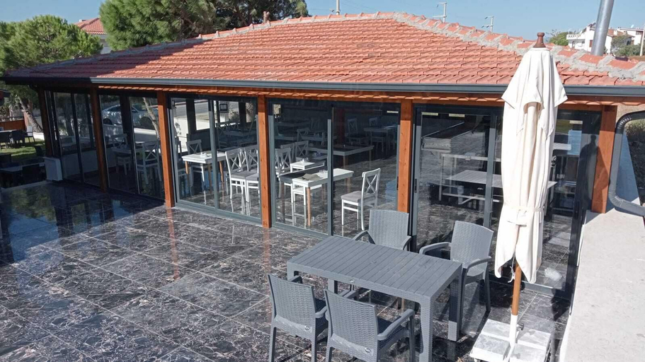 Outdoor dining 2, Akarca Elite Pansiyon, Seferihisar