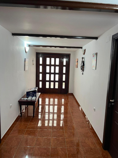 2, Casa Dyny 2 Mai, Limanu