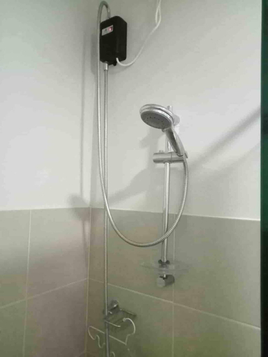 Bathroom 5, The Loop Tower Downtown City Centre Comfy 2bR, Cagayan de Oro City