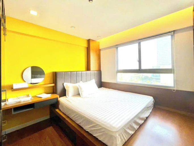 Room 1, Scenic Valley 2 EmHouse, District 7