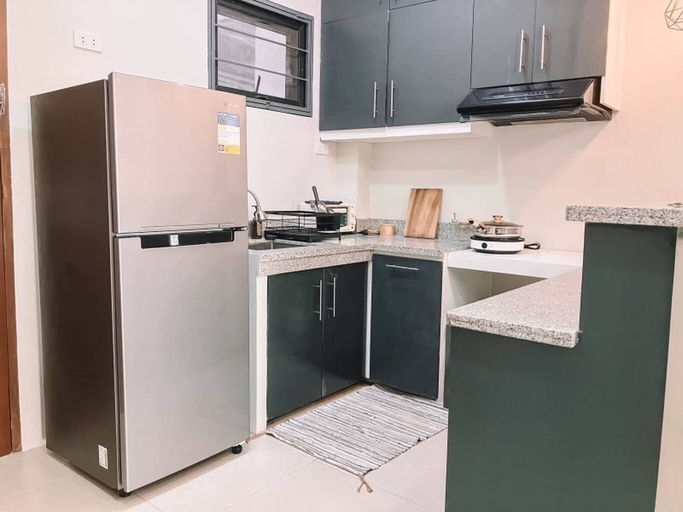 Private kitchen 4, 1BR Apartment Beach Getaway Perfect for Couples, San Fernando City