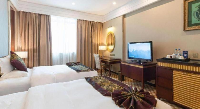 Bedroom 2, Nanning Yongjiang Hotel, Nanning