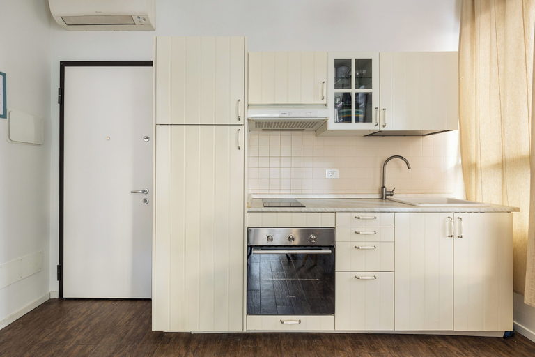Others 4, Largo Molina Apartment 1 by Wonderful Italy, Bologna