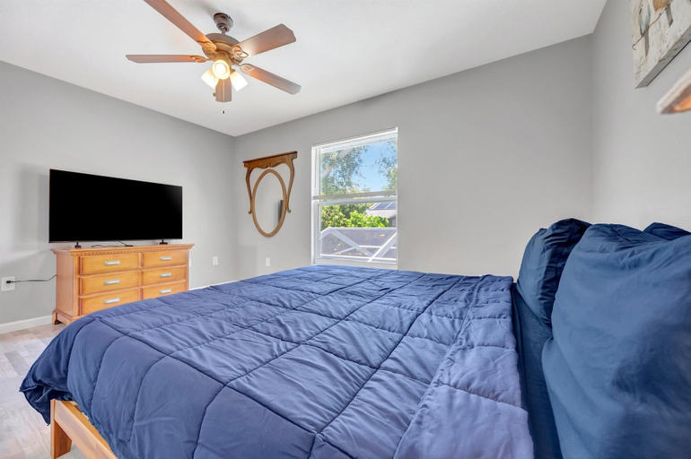 Room 5, Pescador Pool and Spa Home, Pinellas