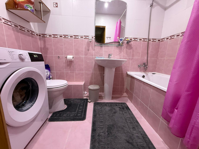 Bathroom 4, Apartament, o camera din doua