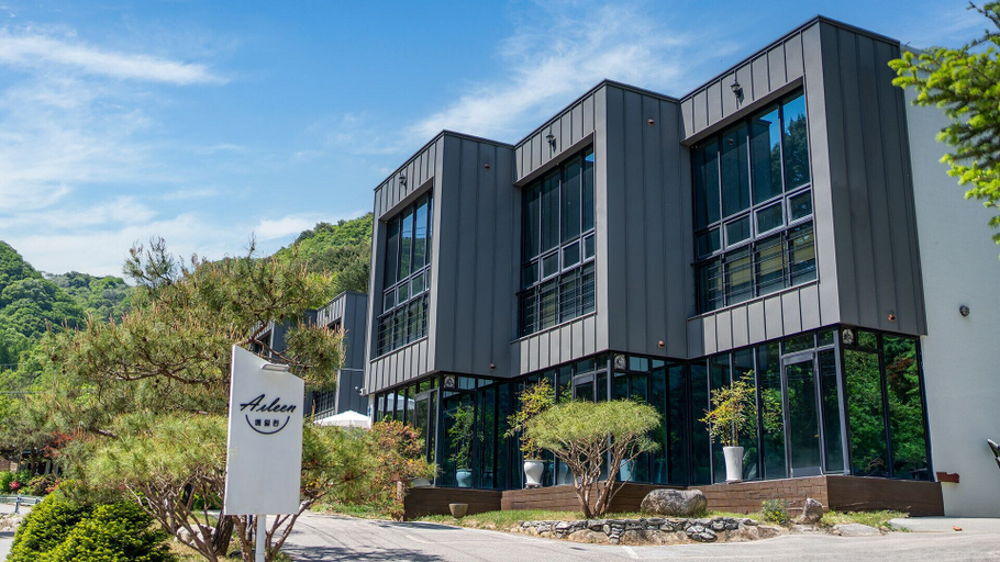 Exterior & Views, Gapyeong Aileen Pension, Gapyeong