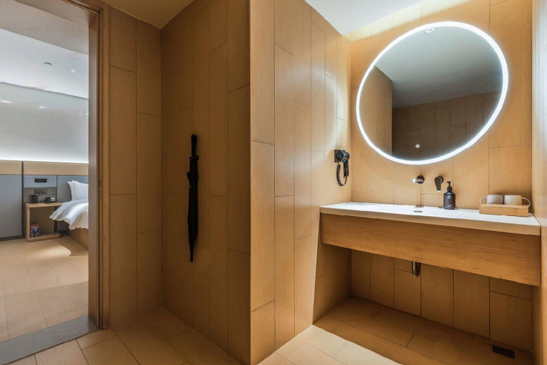 Bathroom 4, JI Hotel Wuhan Baishazhou Juran Home, Wuhan