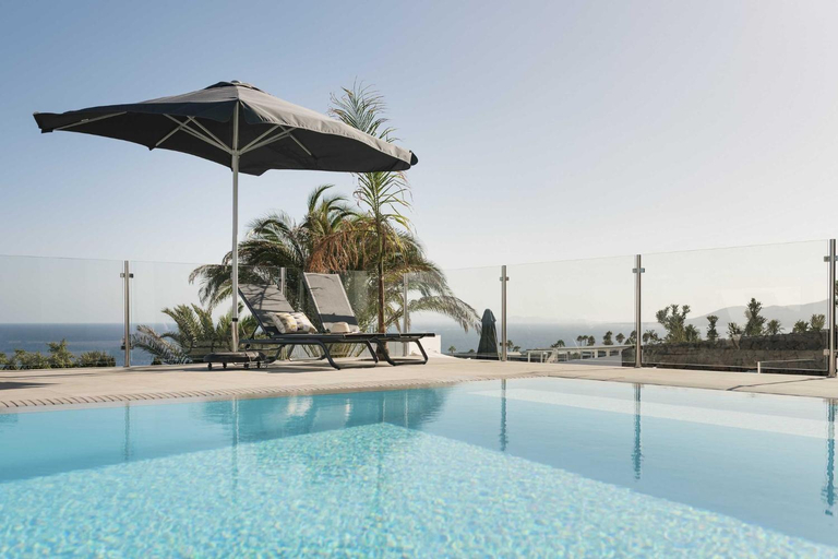 Sport & Beauty 2, Luxury Los Mojones Villa Stunning Seaviews Large Terraces & Private Pool, Las Palmas