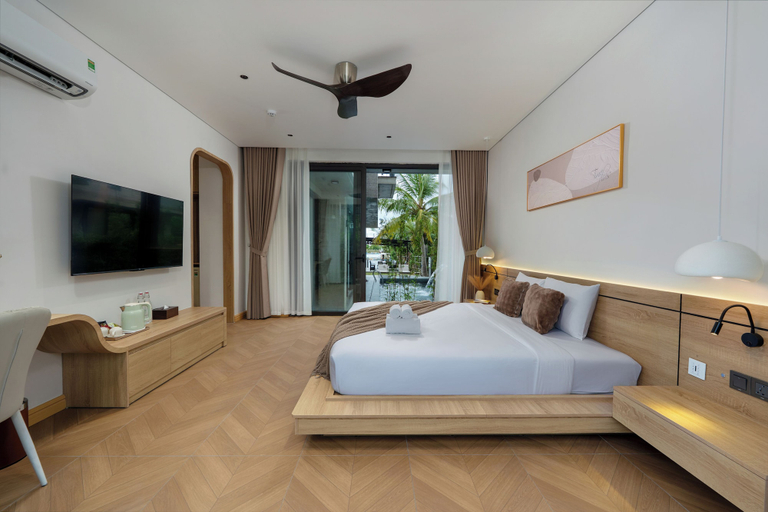 Room 2, GiaLinh Villa Hoi An - 5BR - River view, Da Nang