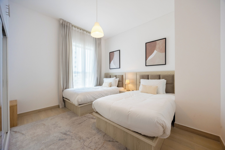 Room 2, Bloomfields 2BR in Waters Edge 9, Yas Island