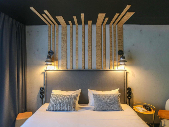 Bedroom 2, Ibis Styles Amiens Centre, Somme