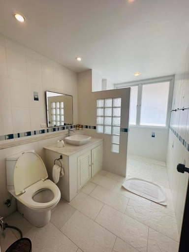 Bathroom 3, Surin Sabai, Phuket Island