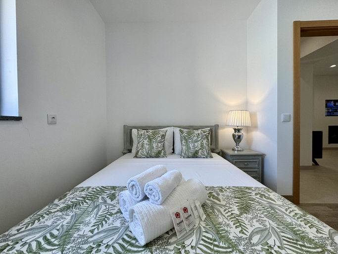 Room 5, Algarve Country Modern Villa by Homing, Faro