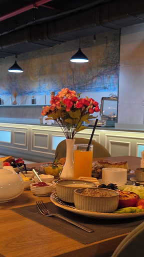 Food & Drinks 4, Alliance Palace Batumi, Batumi