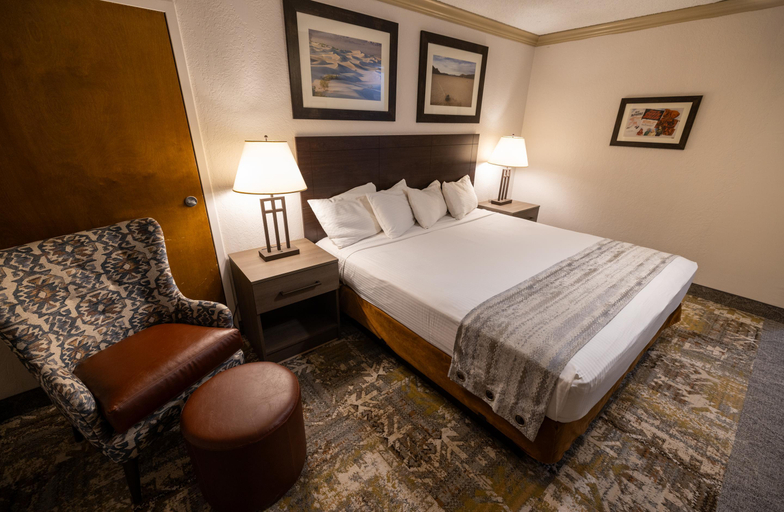Bedroom 2, Stovepipe Wells, Inyo