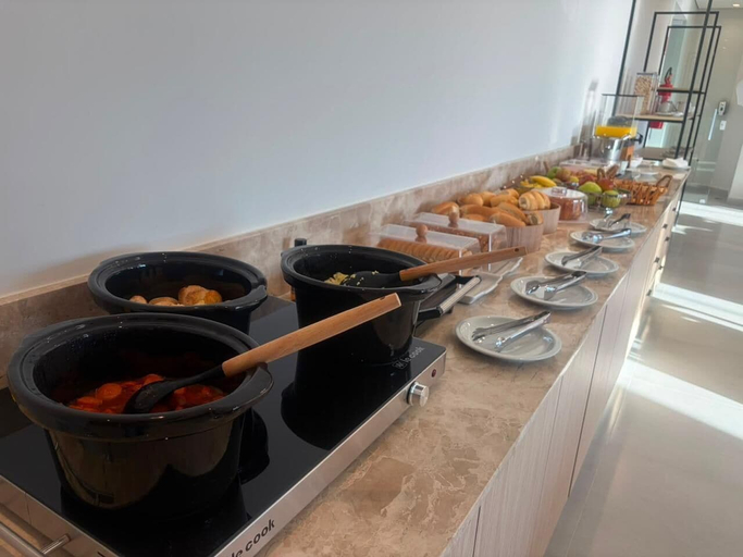 Breakfast meal, Ex Hotels Laguna, Inocência