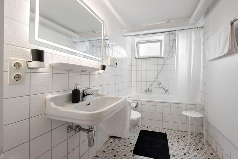 Bathroom 3, Bodensee Bungalow, Bodenseekreis