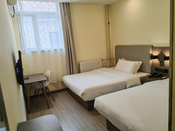 Bedroom 2, Hanting Hotel (Beijing World Trade Center, Sihui), Beijing