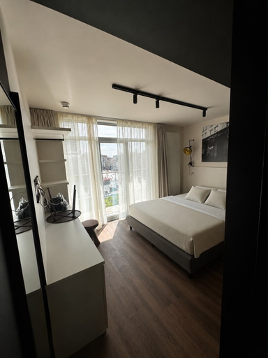 Room 4, ROXI ROOSEVELT, Antwerpen